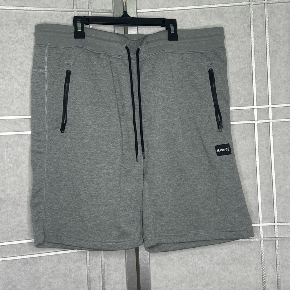 Hurley Shorts Men Sz 2XL Gray Knit Zipper Pockets Pull On